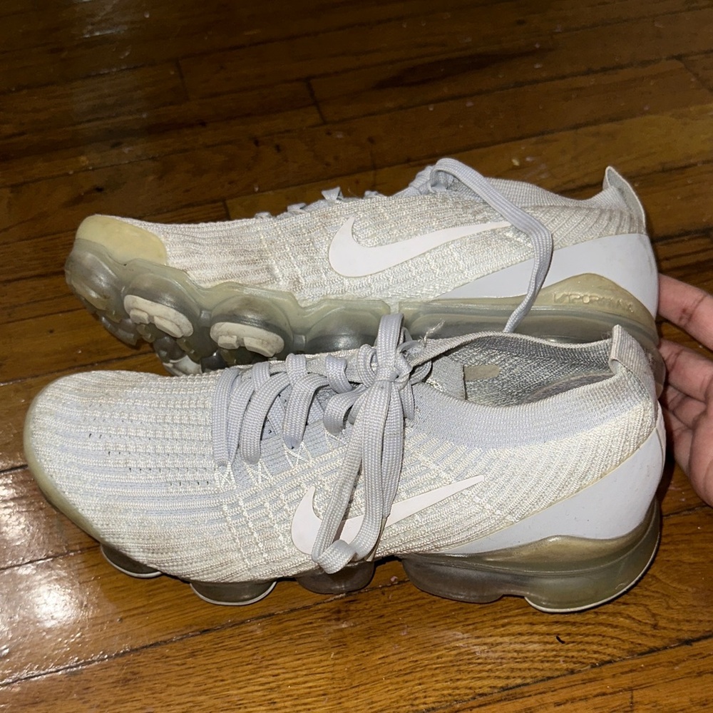 Nike Light Gray VaporMax Flyknit Shoes